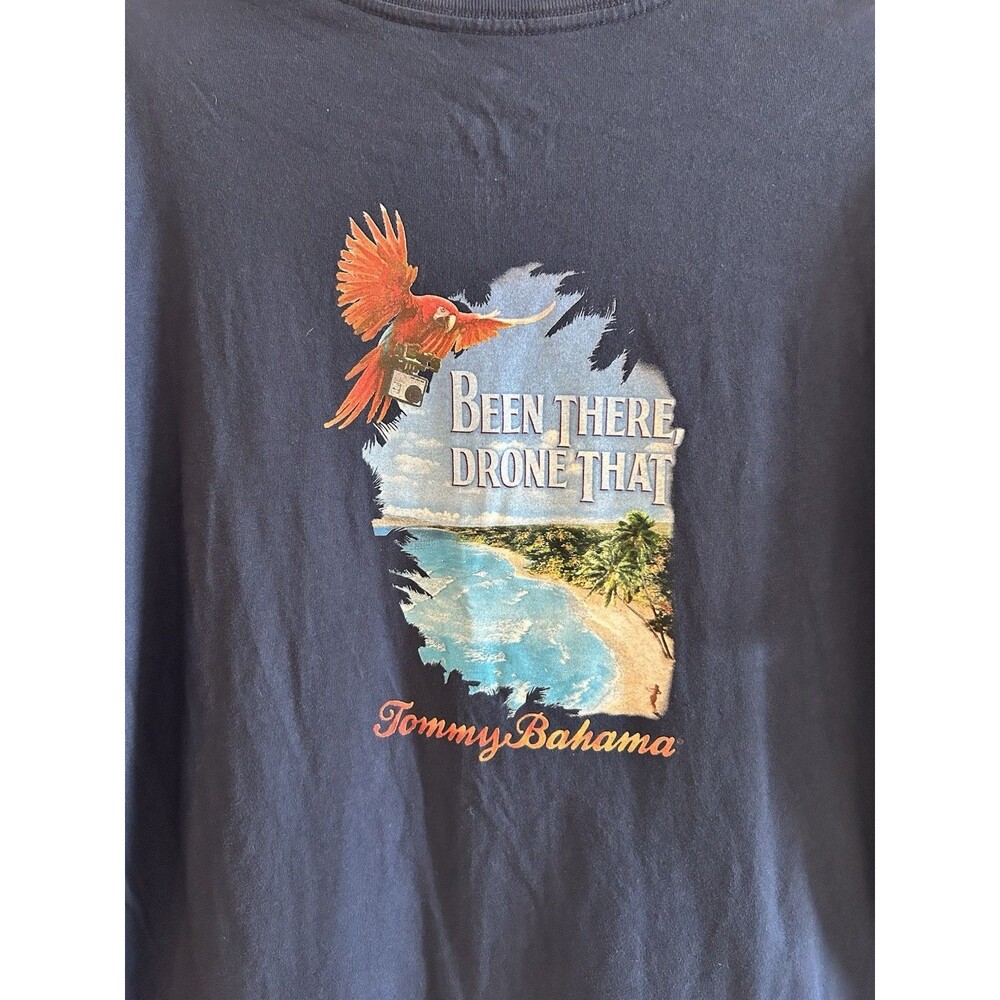 Tommy Bahama Relax "Been There, Drone That" T-Shirt Men's Size XL Cotton